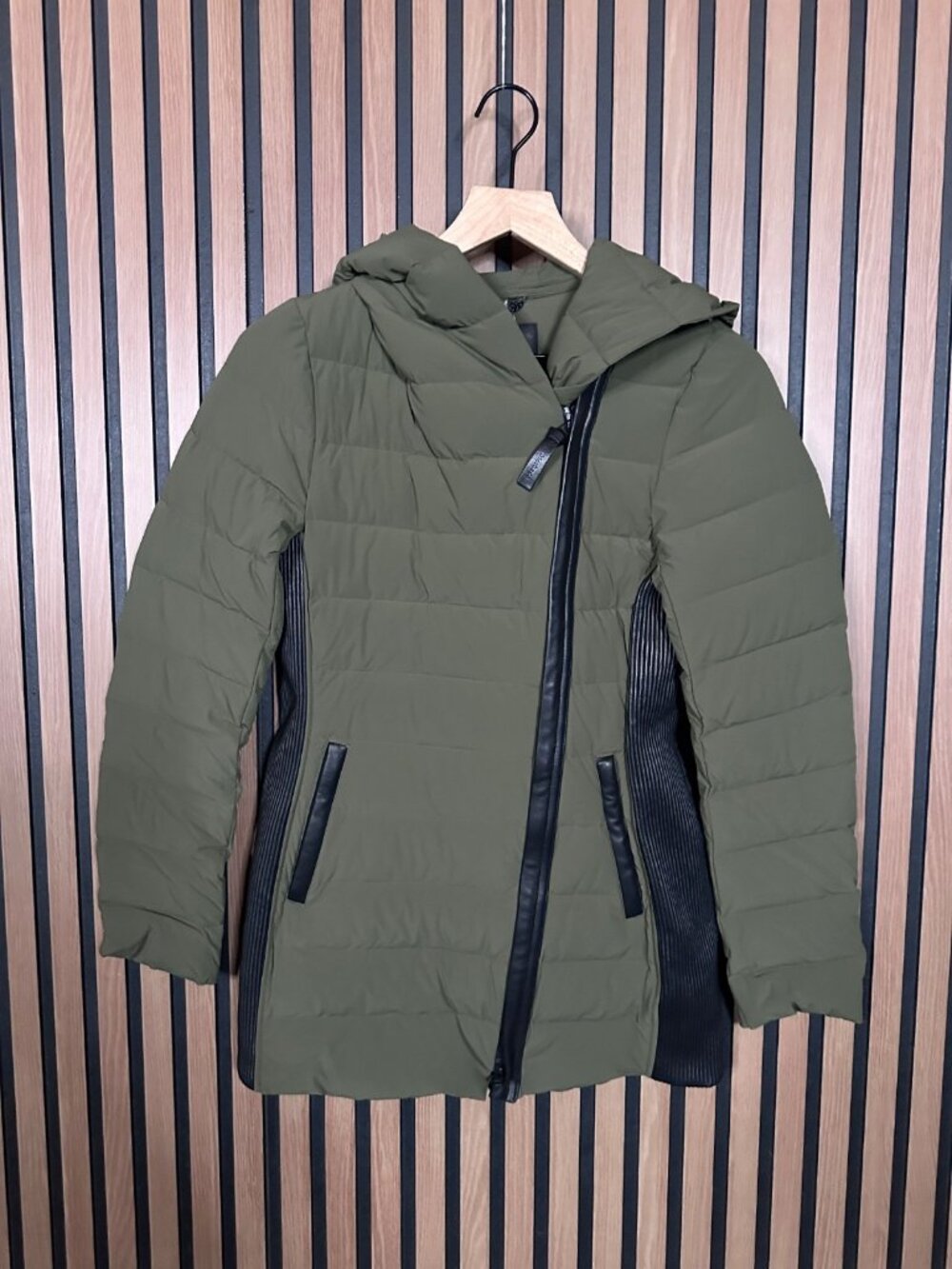 New Mackage Jacket Small Green Khaki Puffer Tabita Lambskin Nylon Asymmetrical C